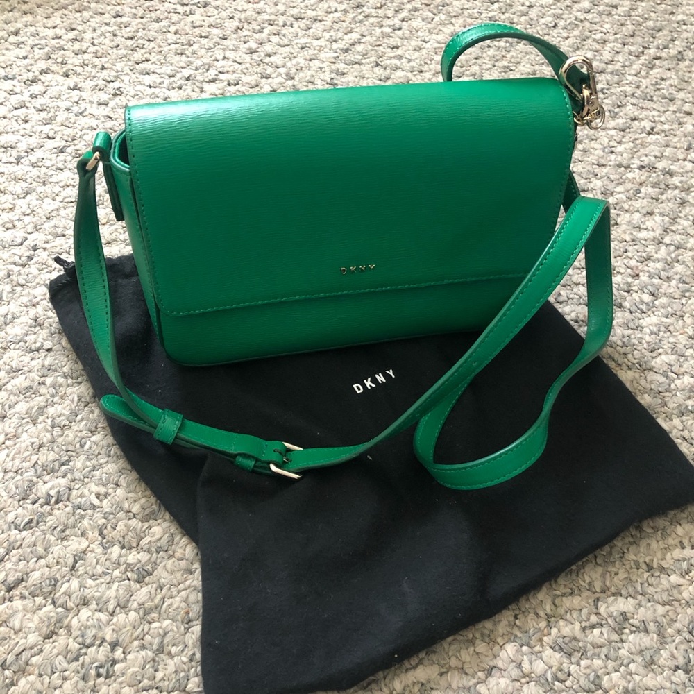 Dkny crossbody bag